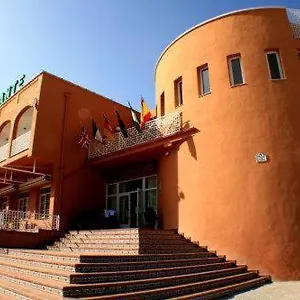 Hotel Escudo De Granada **